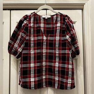 Loft, seersucker red, black & white v neck short elastic puff sleeve, XS